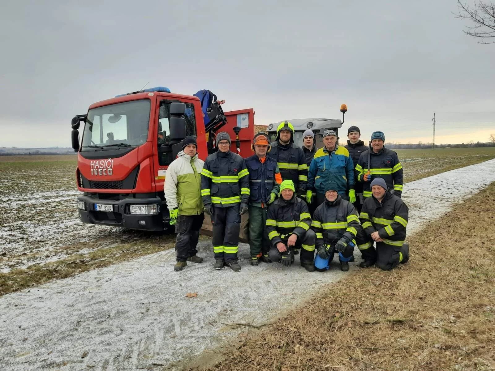 Ořez křovin cyklostezka Bečva 14.1.2024