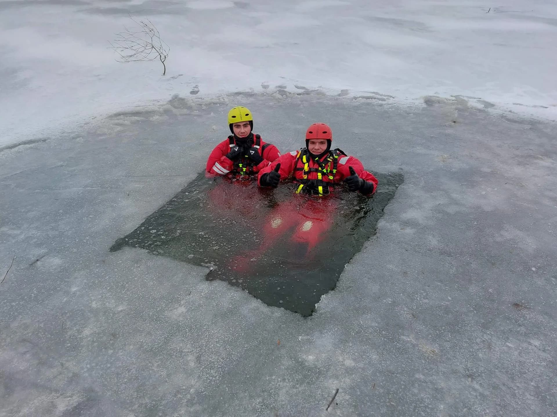 OP záchrana osob z ledu 31.1.2026