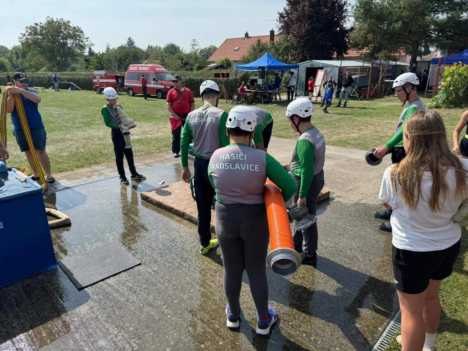 Závody MH a dorostu