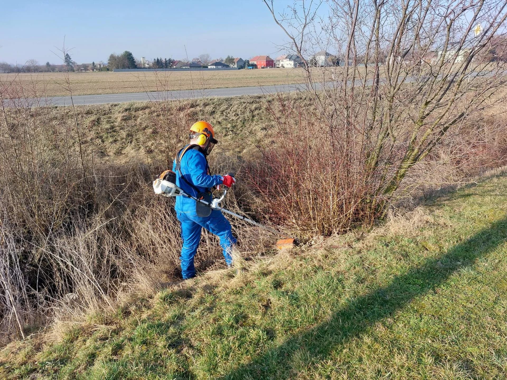 Ořez náletových křovin v korytě Radslavského potoka 8.3.2026