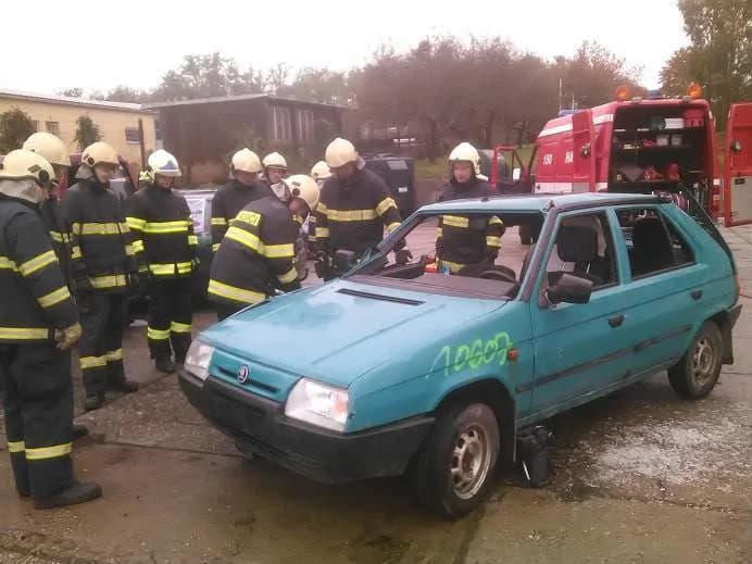 Odborná příprava - vyproštování + zdravověda