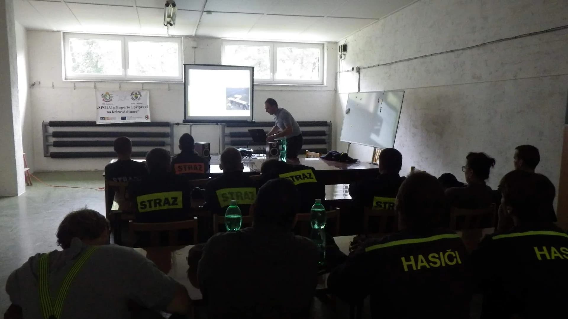 Spolu při sportu i přípravě - Flashover kontejner Hamry